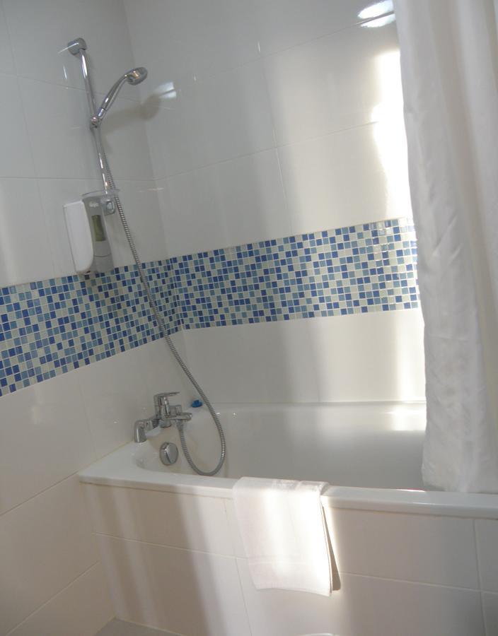 Aquitain Hotel Gare Saint-Jean بوردو المظهر الخارجي الصورة